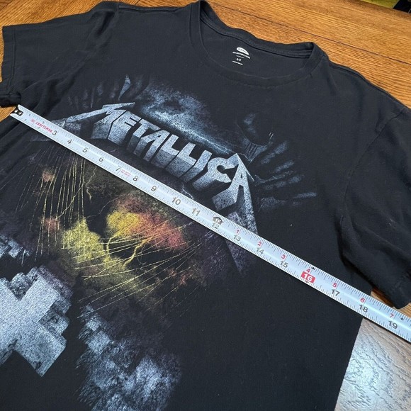 METALLICA Master of Puppets ~ Small ~ 2017 Old Navy Colectabilitees T Shirt - Picture 7 of 8